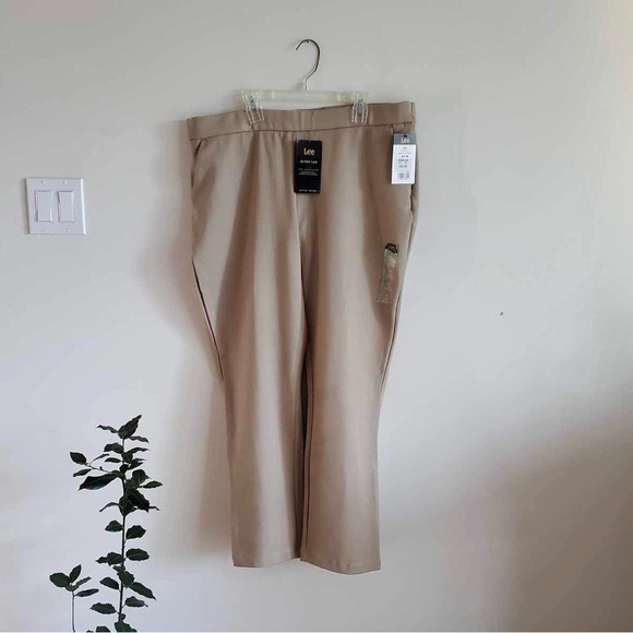 Lee Womens Khaki The Any Wear Pant NWT - Picture 6 of 8